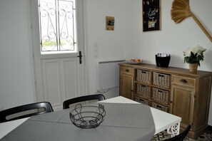 Dining - La Petite Marie-b, Terrasse, Plages à 250m (Luc-sur-Mer)