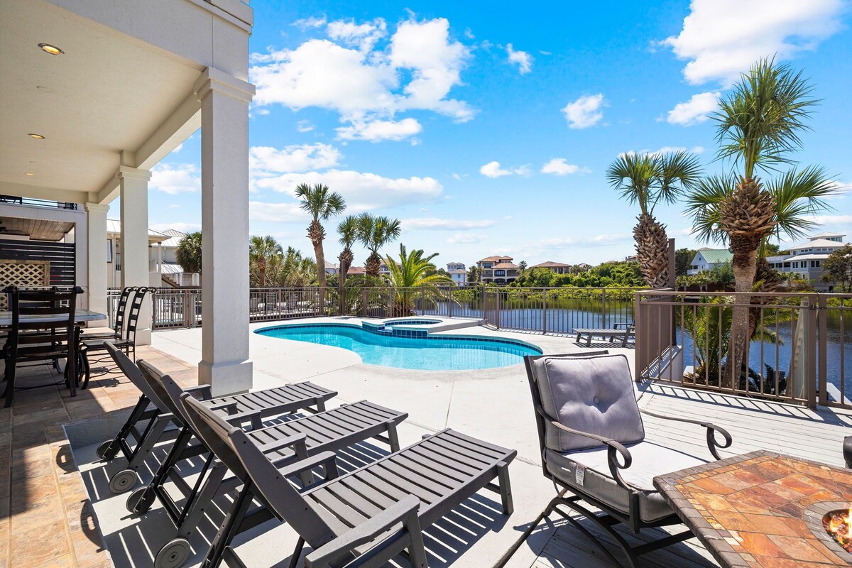 Photo 36 of Casa Esmerelda: Lake Front Luxury Home w/ Private Pool & Golf Cart