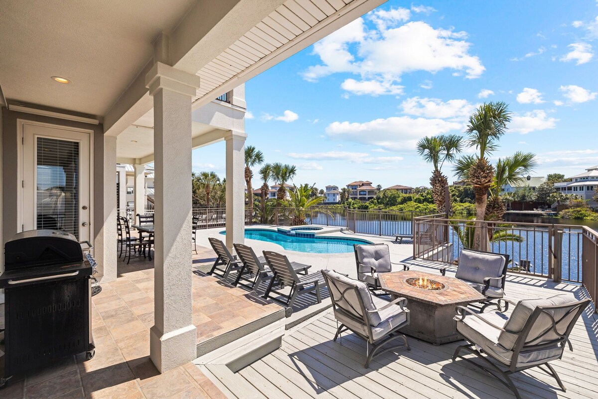 Photo 37 of Casa Esmerelda: Lake Front Luxury Home w/ Private Pool & Golf Cart