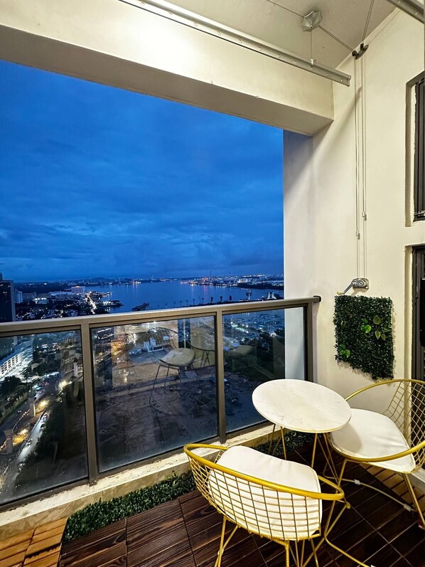 Property grounds - Royale RNF Princess Cove city and sea view (Johor Bahru)