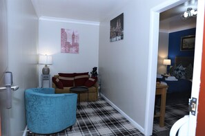 Executive Room | Living area - 4 Sisters Inn (Epping)