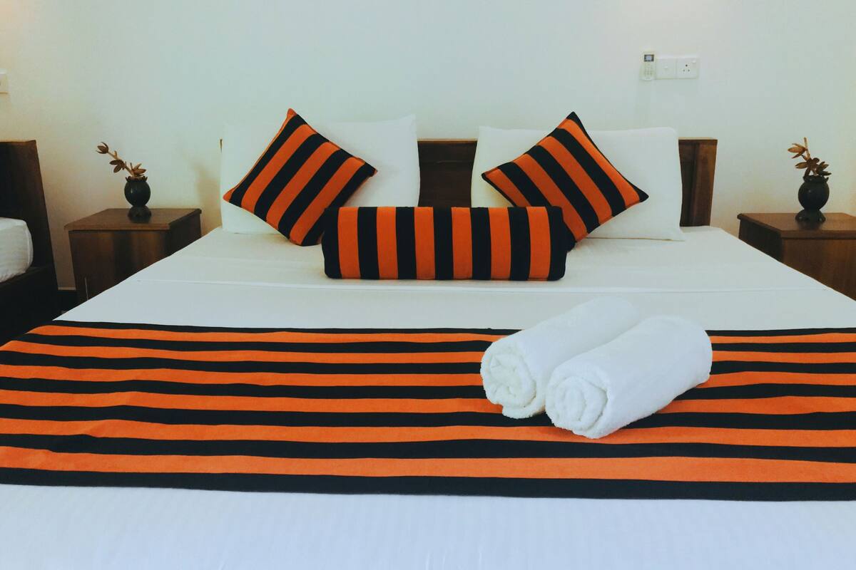 Habitación Deluxe doble, 1 habitación | Escritorio y wifi gratis