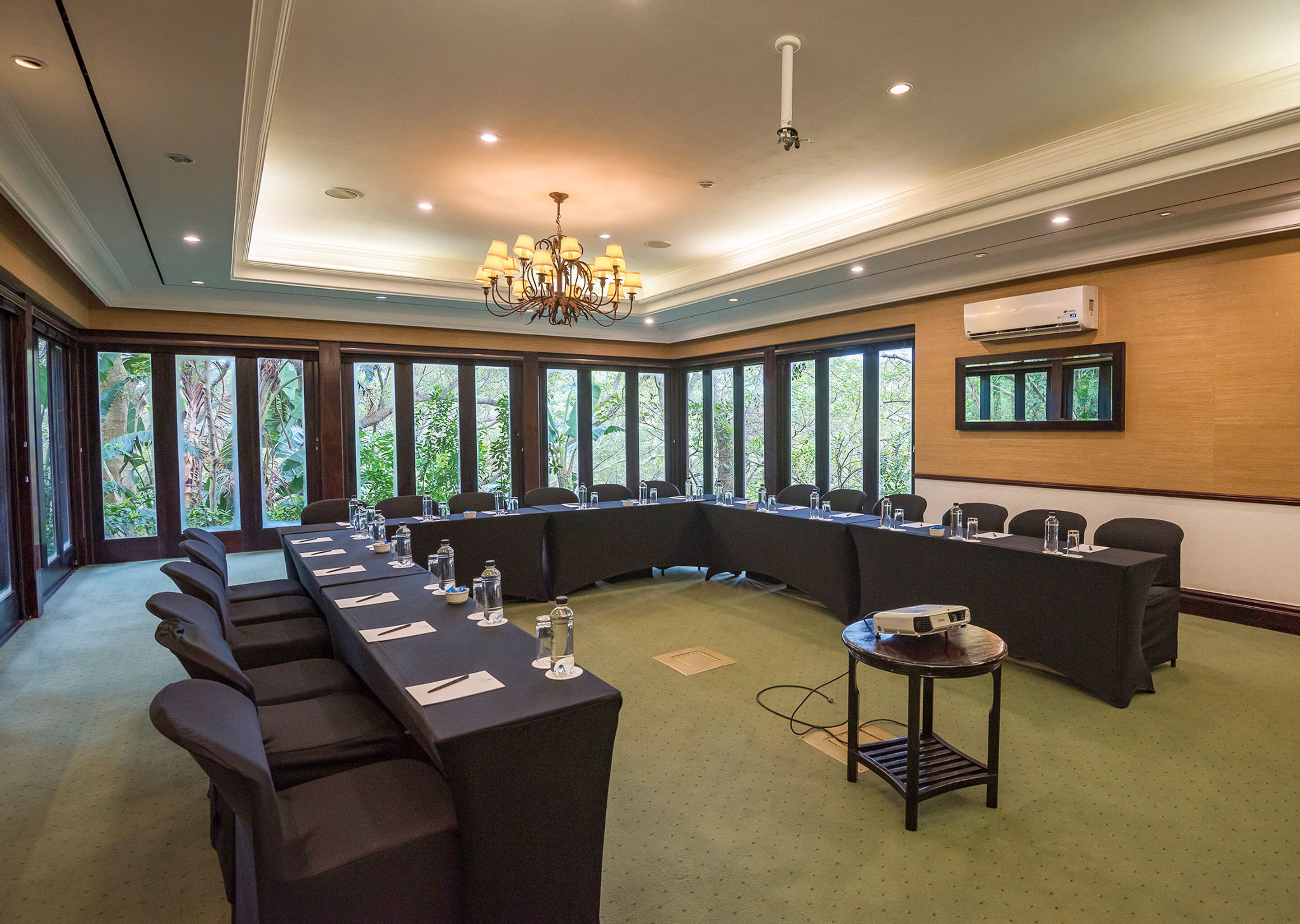 Meeting facility