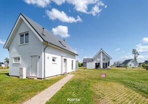 Exterior - Tüddis Huus - Infrared Sauna, Bathtub, Shower, Terrace, Grill, Parking Space (Olpenitz)