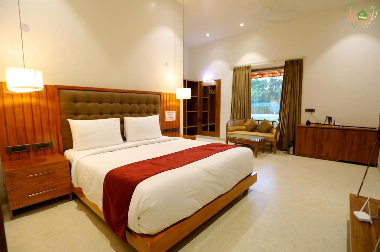 Meja kerja dan Wi-Fi gratis