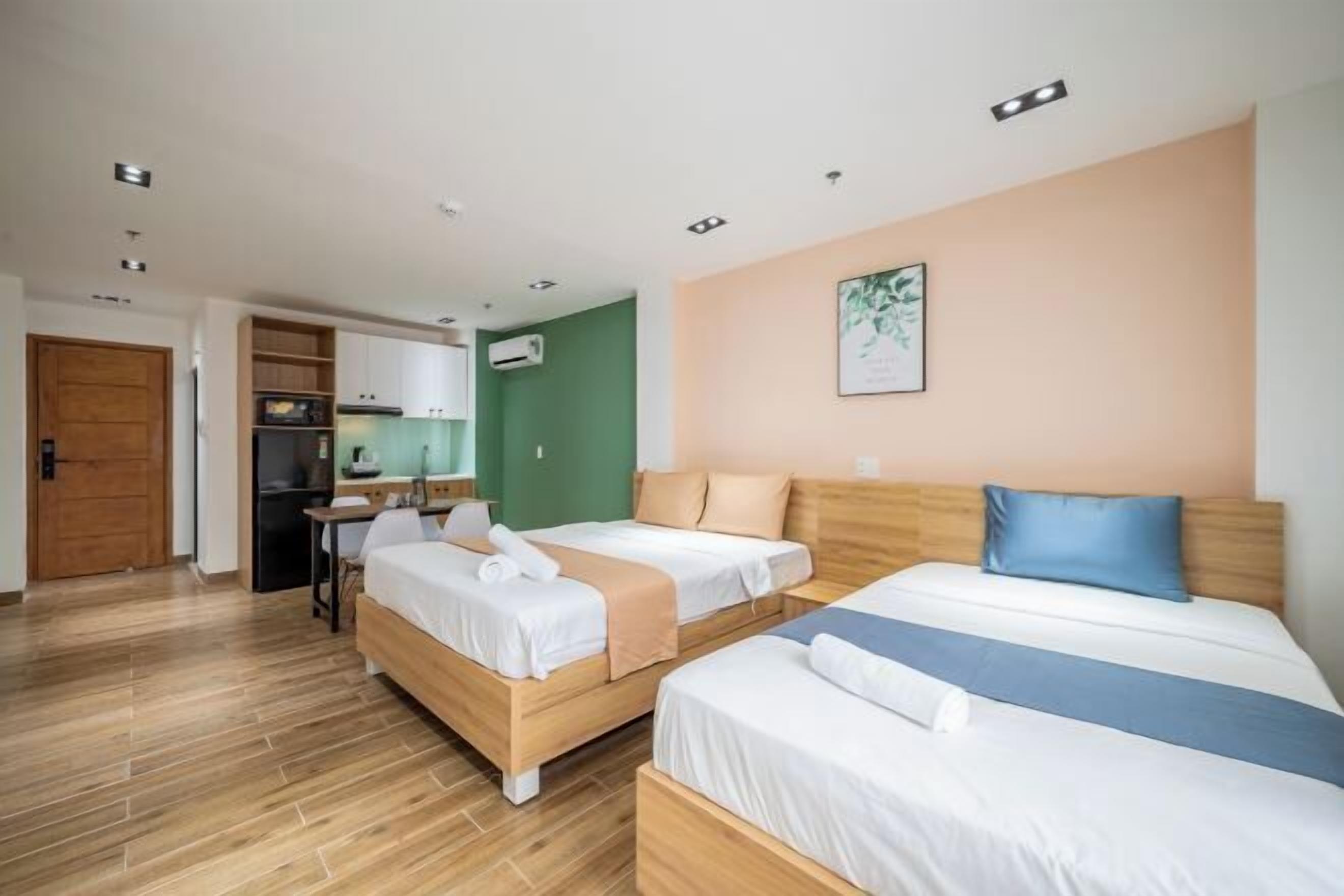 Premium bedding, free WiFi