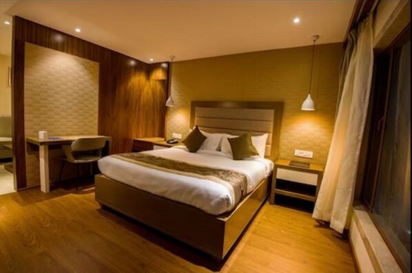 Deluxe Room | 1 bedroom, free WiFi
