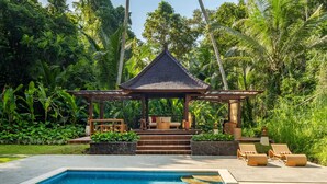 Outdoor pool - Semana Residences by Cove (Ubud)