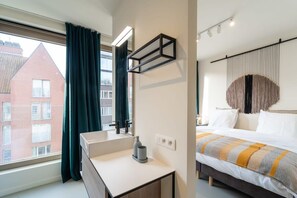 2 Schlafzimmer, Schreibtisch, WLAN, Bettwäsche