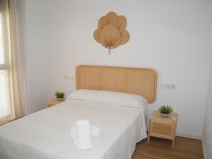 2 bedrooms