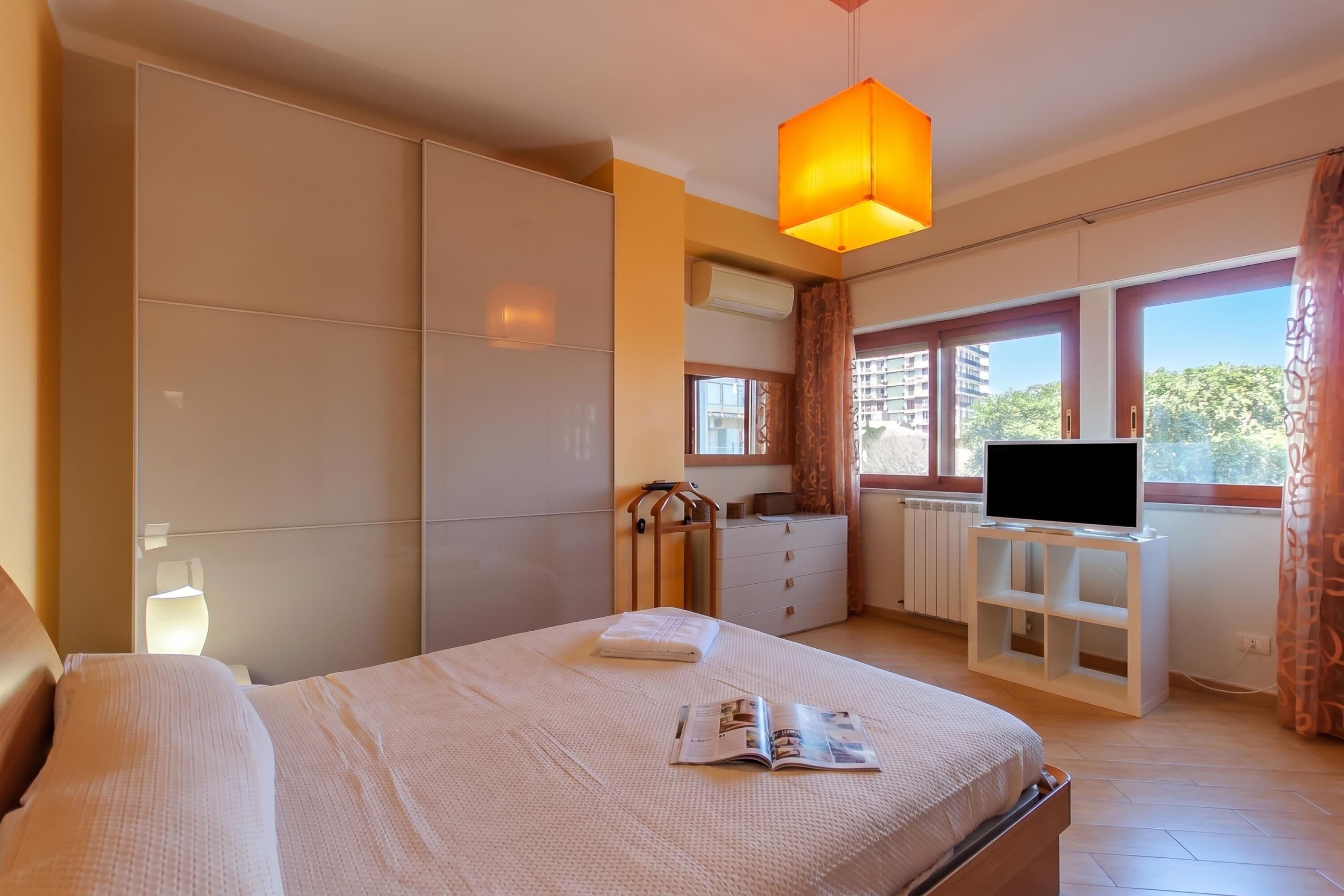 Appartement Familial, plusieurs chambres (Happy Apartment Nettuno Close To Sea) | 2 chambres, espace de travail pour ordinateur portable