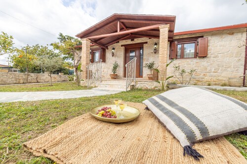 Cozy Holiday House - 5 minutes away from the beach Kalamaki, Zakynthos