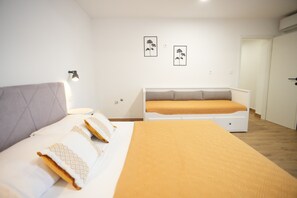 3 室のベッドルーム、WiFi、ベッドシーツ