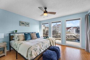 2 chambres, fer et planche à repasser, lit de bébé portatif, Wi-Fi