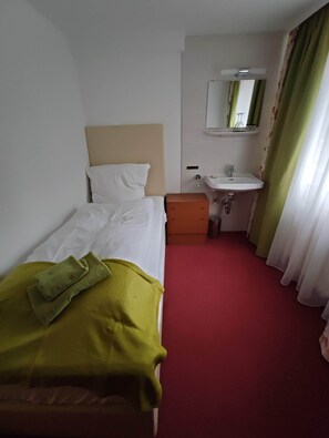 Zimmer, 1 Schlafzimmer, Raucher, Terrasse | 1 Schlafzimmer