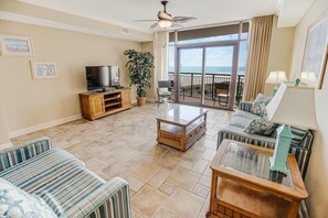 TV - Oceanfront Haven: 3 Bedroom Condo Retreat (North Myrtle Beach)