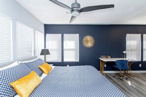 1 bedroom, desk, free WiFi, bed sheets