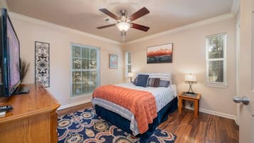 1 habitación, tabla de planchar con plancha, wifi gratis y ropa de cama