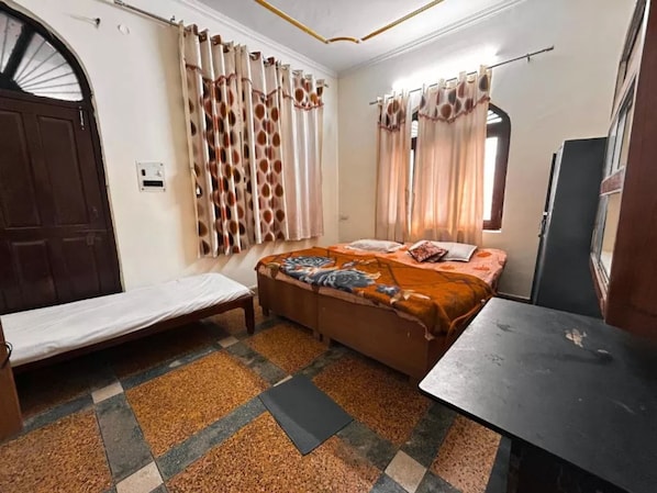 Wi-fi (inkludert) og sengetøy