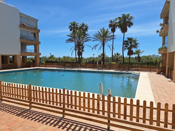 Piscine extérieure