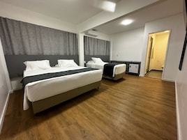 Quarto triplo premium