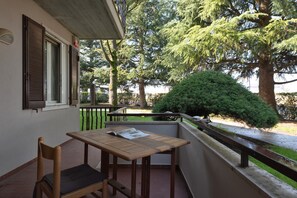 Apartment | 2 bedrooms - Residence Sant Elena A19 by Wonderful Italy (Peschiera del Garda)