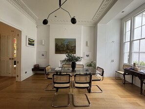 Dining - Eccleston Apartment (London)