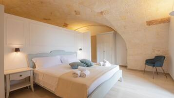 Family Room, Garden View