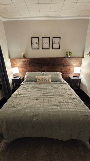 2 soverom, strykejern/-brett, wi-fi og sengetøy