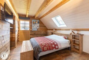 3 bedrooms