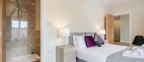 Appartement Standard, 2 chambres | 2 chambres, espace de travail pour ordinateur portable, draps fournis