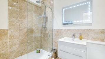 Standard Apartment, 2 Bedrooms | Bathroom | Free toiletries, hair dryer, towels, soap
