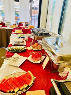Breakfast buffet - Green Sporting Club Hotel (Alghero)