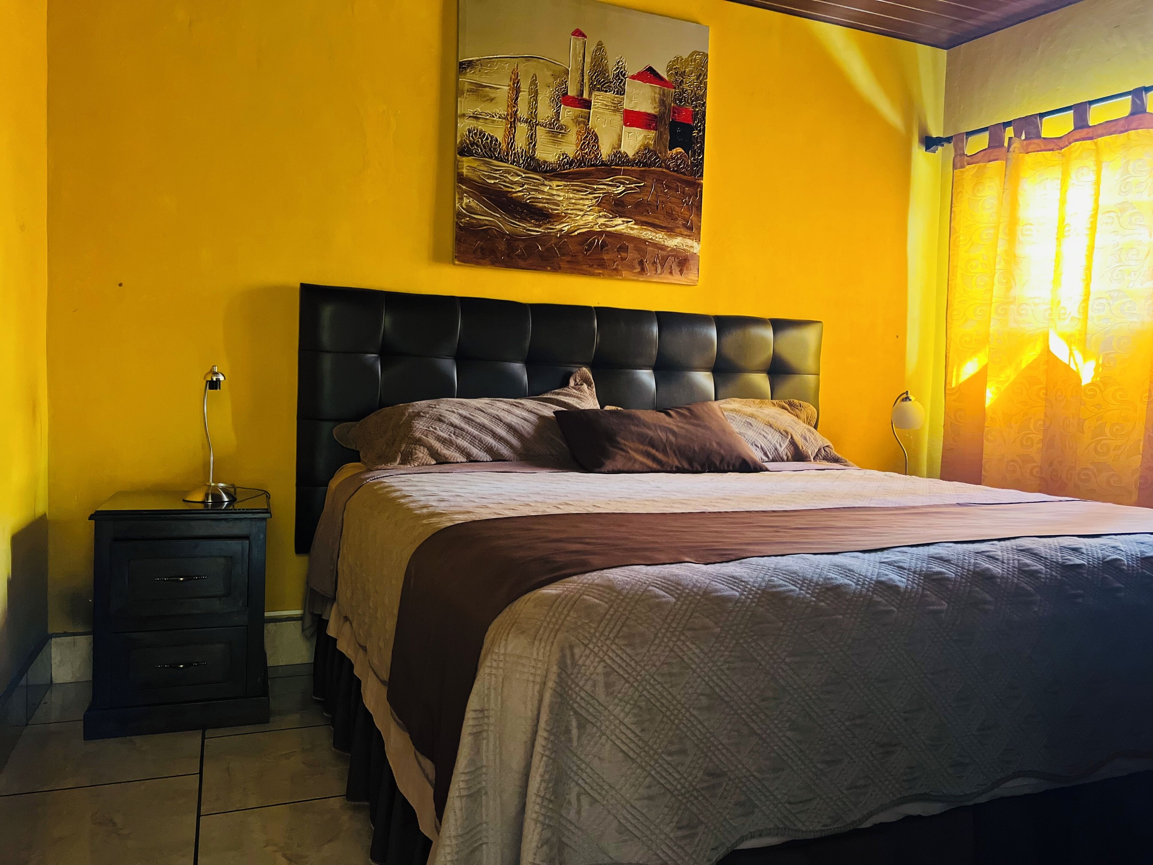 5 chambres, Wi-Fi gratuit, draps fournis