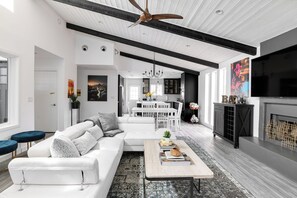 TV, table football, ping pong - Old Town Corazon by LuxeKey | Walk Anywhere in Old Town w/ Billiards, Games & Pool (Scottsdale)
