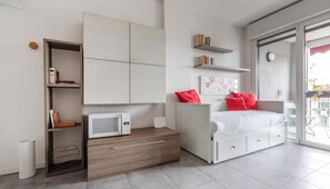 Apartment (1 Bedroom) | Interior - Italianway Comfort - Meda 27 B (Milan)