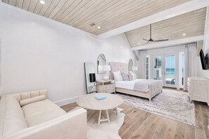 5 Schlafzimmer, Bügeleisen/Bügelbrett, Reisekinderbett, Internetzugang