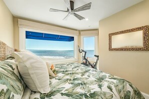 2 makuuhuonetta, silitysrauta/-lauta, Wi-Fi, vuodevaatteet