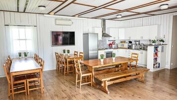 Kyl i allmänt utrymme och mikro i allmänt utrymme