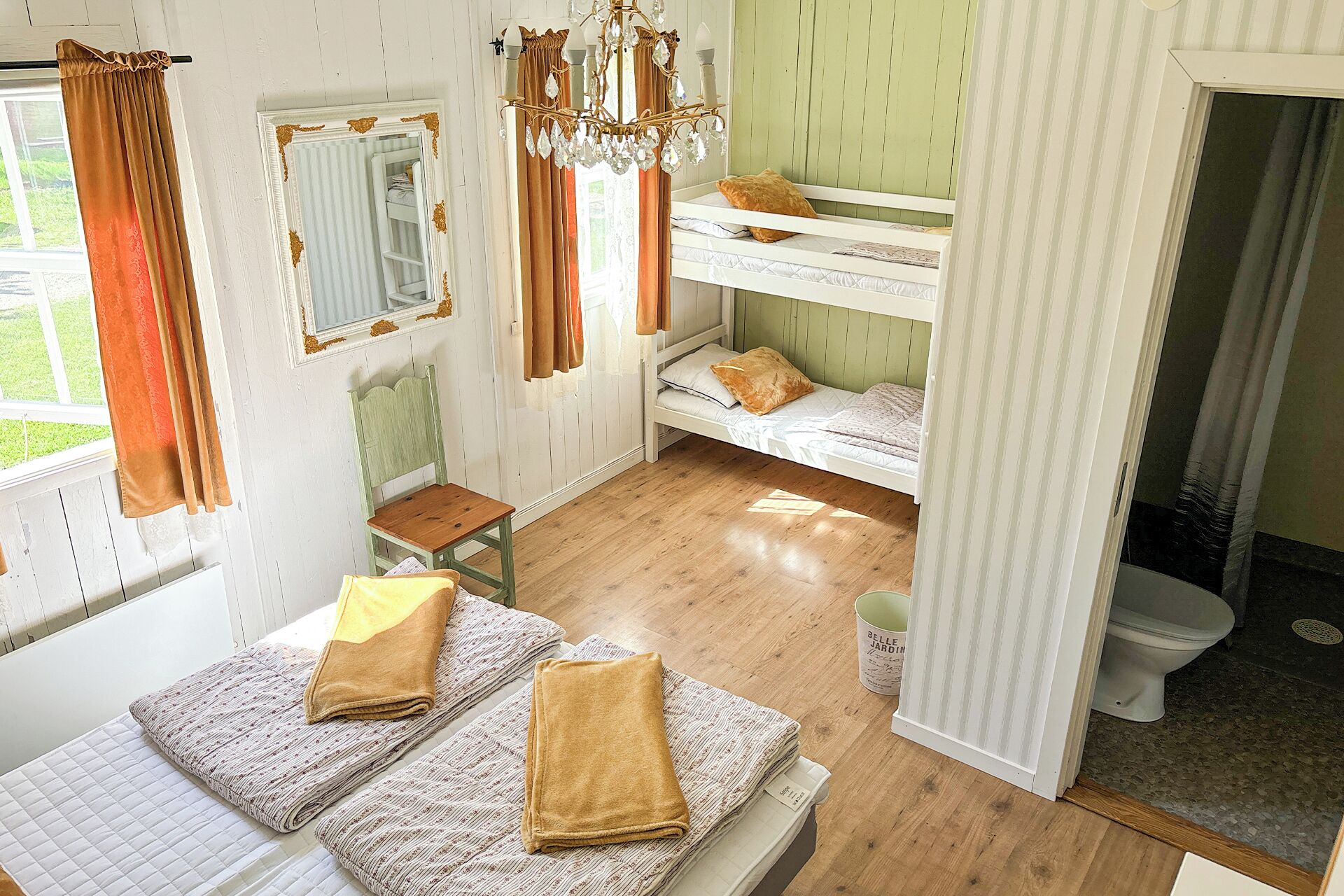 Standard Cottage | Individually decorated, individually furnished, free WiFi