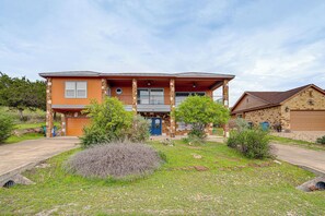 House (3 Bedrooms) | Interior - Lago Vista Vacation Rental - Walk to Lake Travis! (Leander)