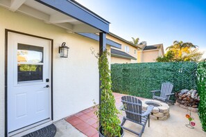 Terrace/patio - Oceano Studio w/ Patio + Fire Pit Near Beaches! (Oceano)