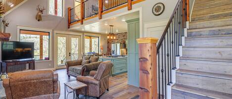 House (2 Bedrooms) | Interior