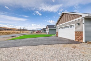 Apartment (3 Bedrooms) | Interior - Beautiful Family Home: 10 Mi to Red Lodge Mountain (Red Lodge)