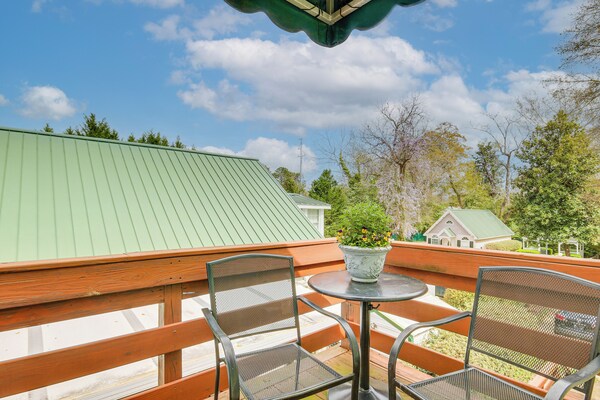 Aiken Apt W/ Garden-view Balcony: Half-mi To Dtwn! - Aiken, SC