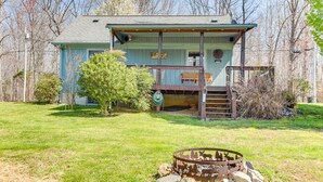 Unclassified image, 3 of 24, button - Pet-friendly Byrdstown Cottage w/ Deck & Fire Pit! (Byrdstown)