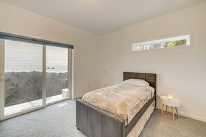 House (3 Bedrooms) | Interior - Lovely Rockaway Beach Home w/ Pacific Ocean Views! (Rockaway Beach)