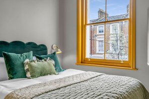 Apartment, 1 Bedroom, Non Smoking, Kitchenette | Desk, free WiFi, bed sheets - Hammersmith Residences by MySquare (London)