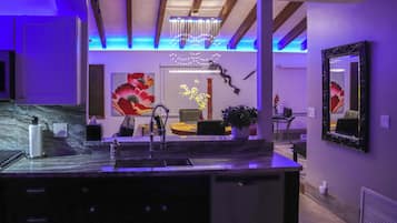 House (1 Bedroom) | Interior