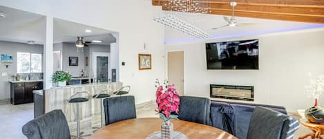 House (1 Bedroom) | Interior